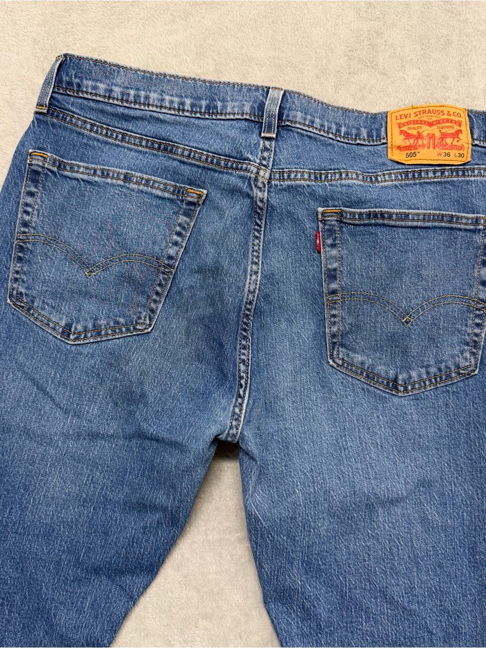 Levi's 505 Jeans Regular Fit Straight Leg Medium Wash Denim Stretch Mens 36x30